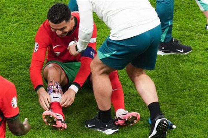 Can a player play without shin guards?