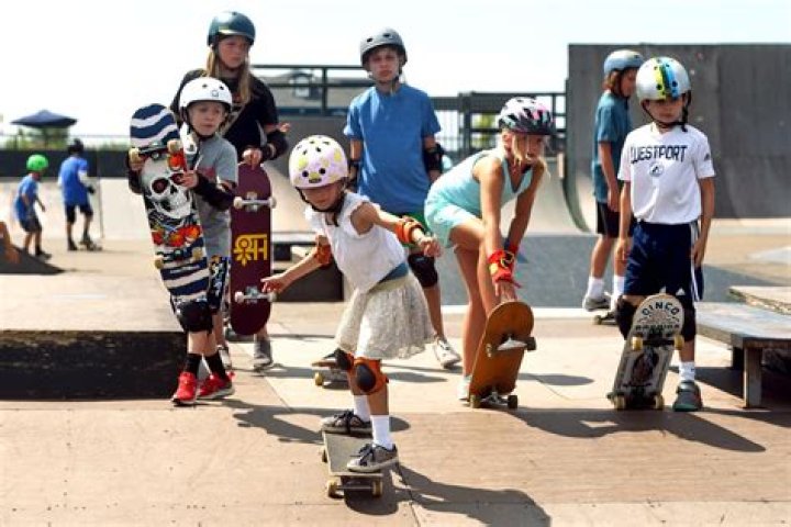 Can I learn to skateboard at 24?