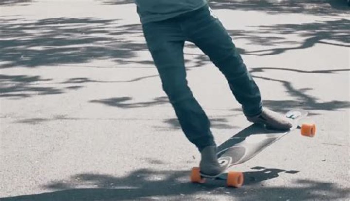 Can you do tricks on a drop down longboard?
