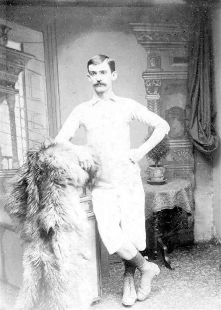 Did Fergus Suter get married?