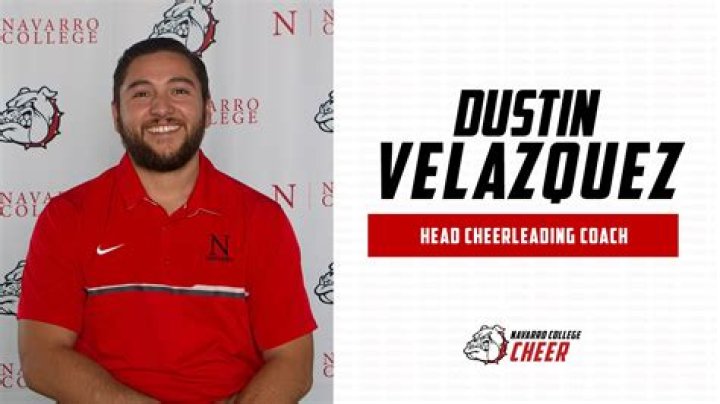 Did Navarro Cheer win 2021?