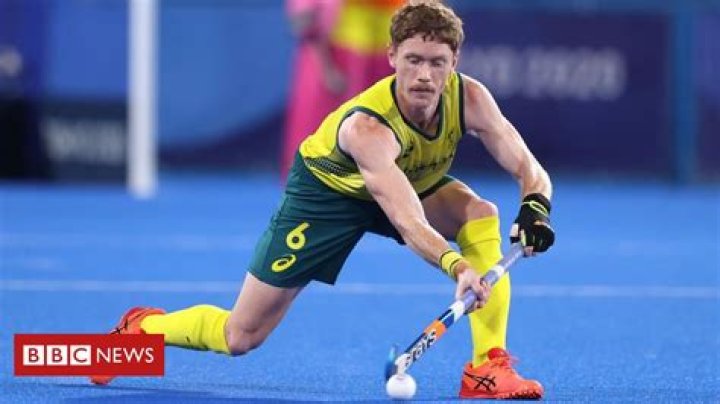 Do Australian hockey players get paid?