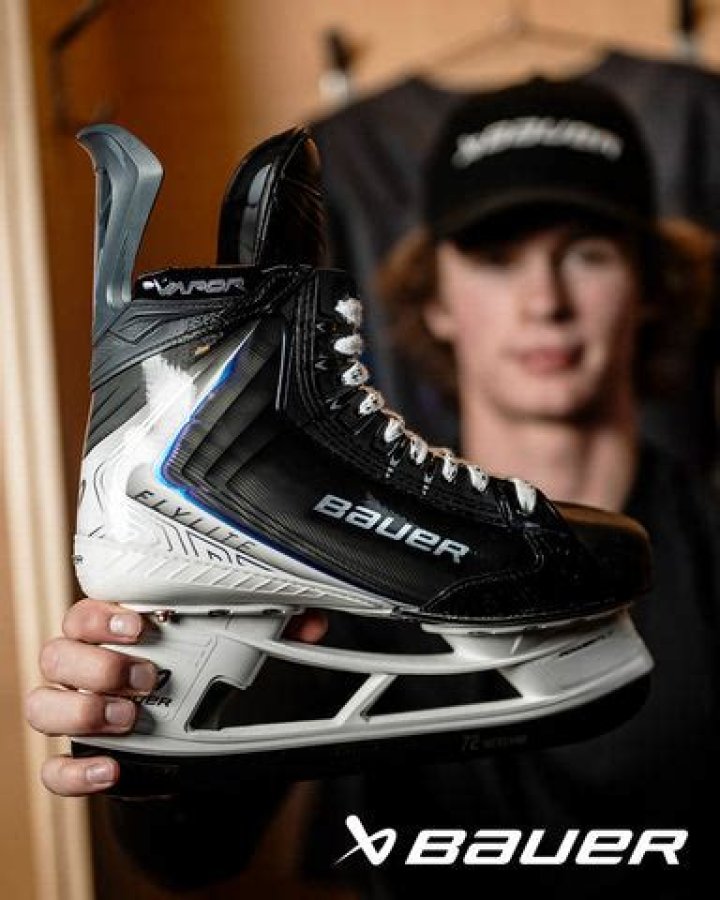 Do hockey skates break in?