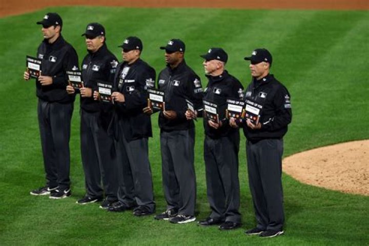 Do MLB umpires get paid for extra innings?