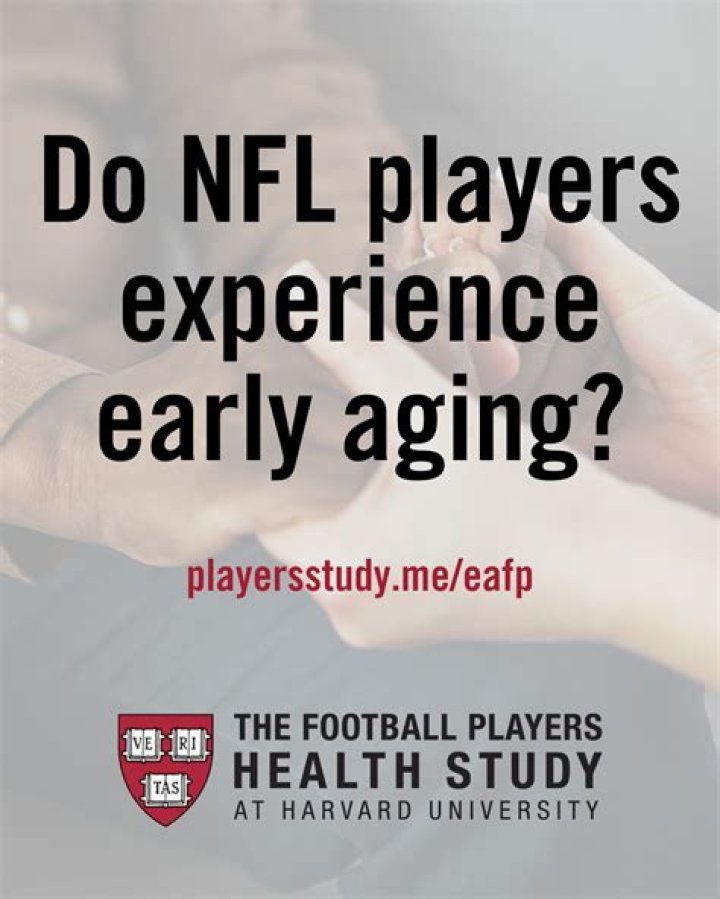 Do NFL players age faster?
