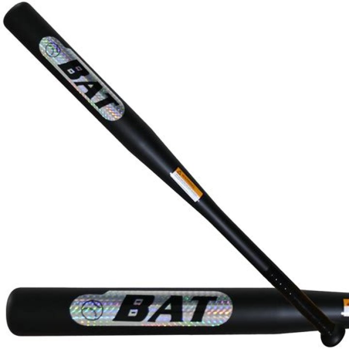 Does a metal baseball bat vibrate more than a wooden one?