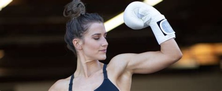 Does boxing make your shoulders bigger?
