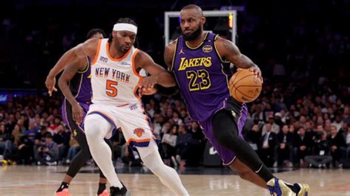 Does LeBron have a no-trade clause with Lakers?