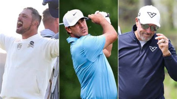 How do PGA players keep their card?