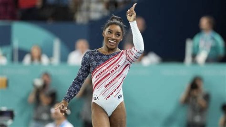 How does a gymnast get paid?