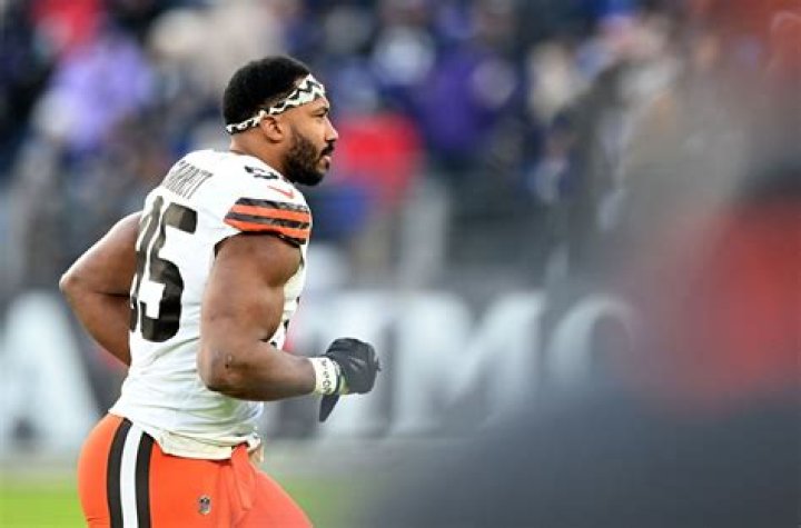 How much cap space do the Browns have?