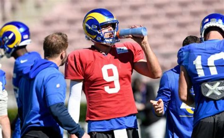 How much do NFL Waterboys make?