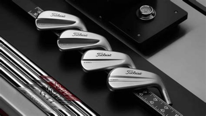 How much do Titleist players make?