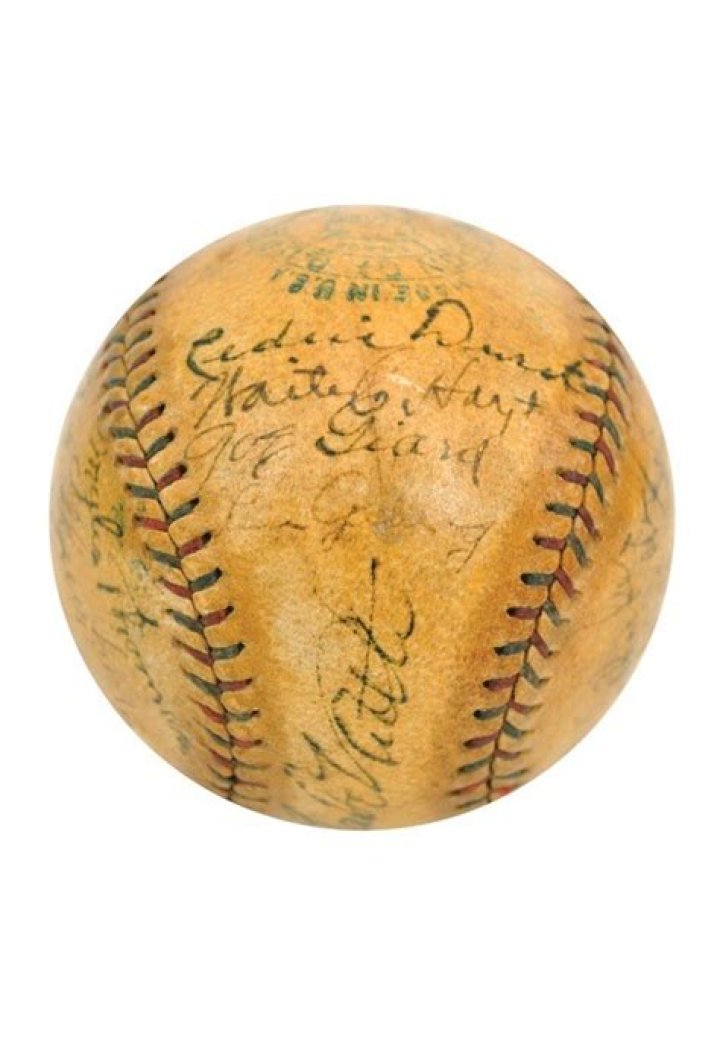 How much is a baseball signed by the 1927 Yankees worth?