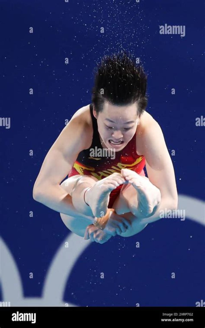 How old is Chinese diver?