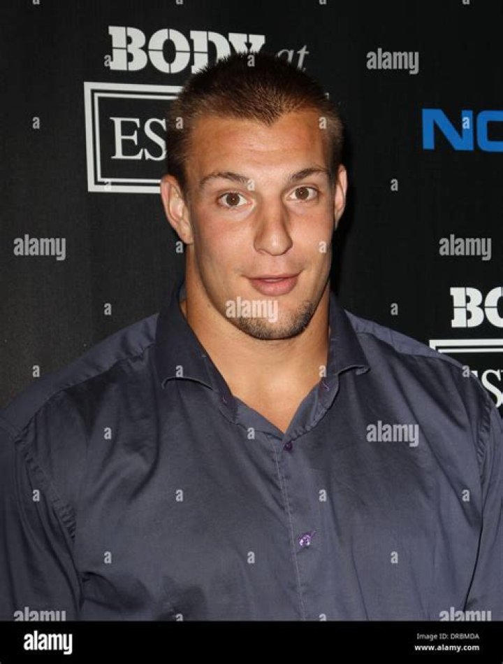 Is Rob Gronkowski polish?
