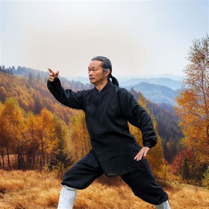 Is tai chi good before bed?
