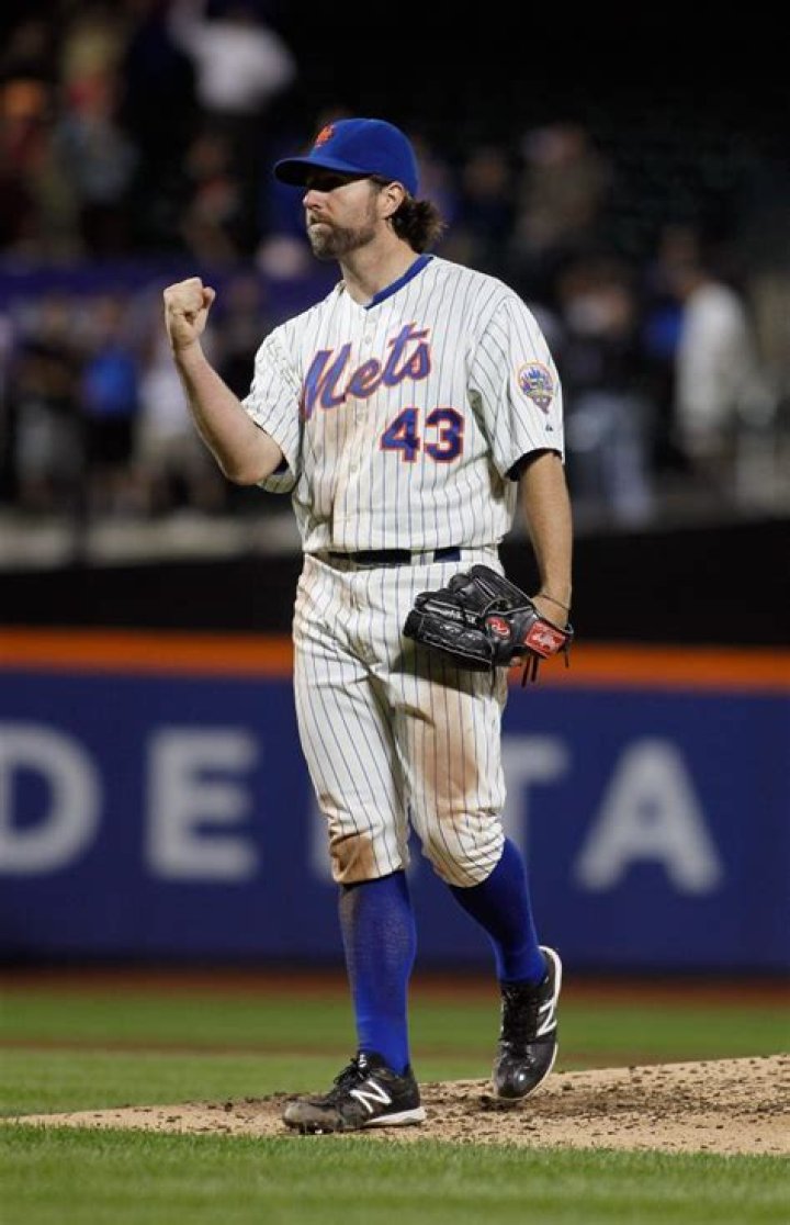 What age did R.A. Dickey retire?