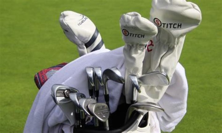 What clubs are in Daniel Bergers bag?