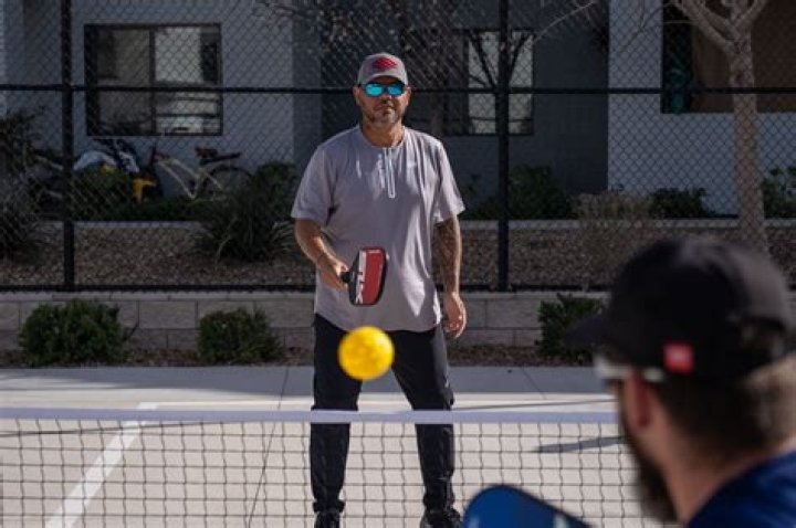 What is a hinder in pickleball?