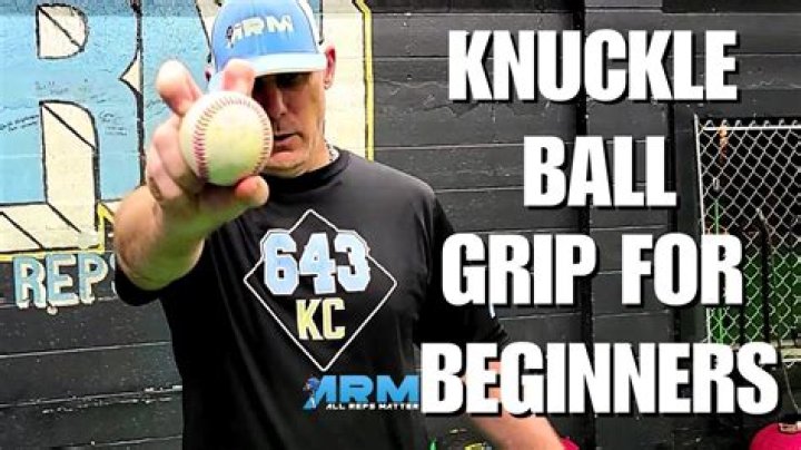 What is the benefit of a knuckleball?
