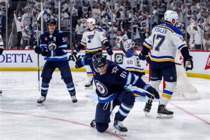 What is the Winnipeg Jets worth?
