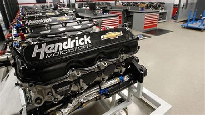 What kind of engine is in a NASCAR?