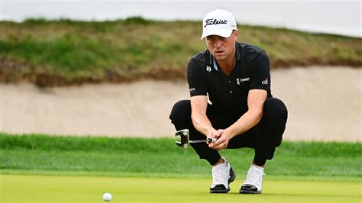 What putter does Justin Thomas use?