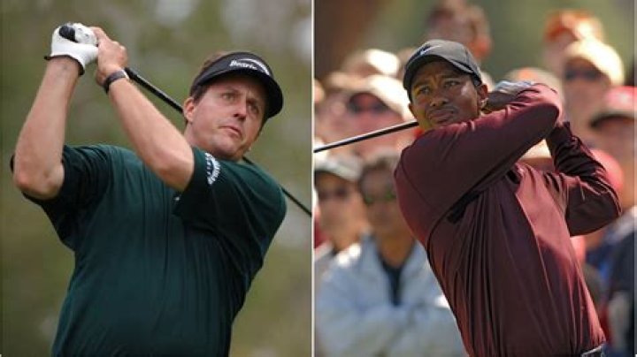 Who has the most green jackets in golf?