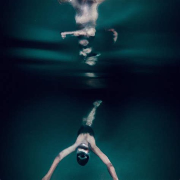 Who invented swimming and when?