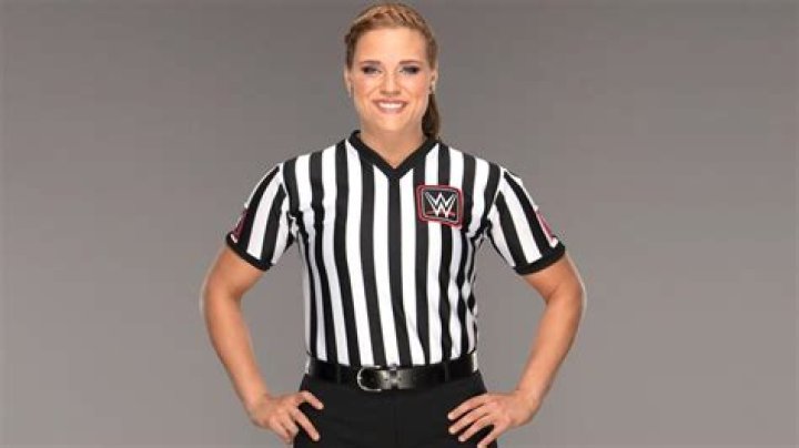 Who is the female referee in monday night raw?