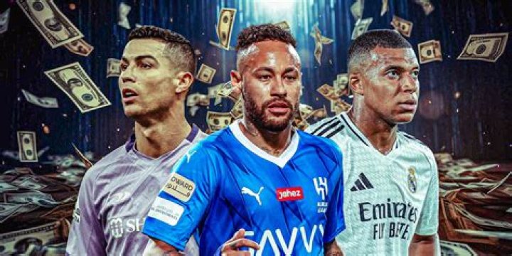 Who makes the most money in tennis?