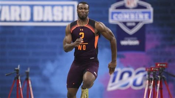 Who ran a 4.42 40-yard dash?