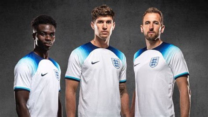 Why are England wearing blue kit at home?
