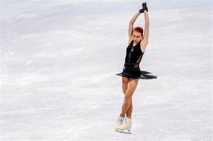 Why did Trusova not win gold?