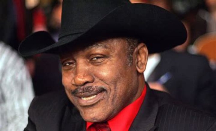 Why was Joe Frazier poor?